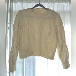 White/cream sweater